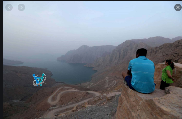 الأماكن السياحية في الأشخرة 2  الجبال والمساحات الواسعة: